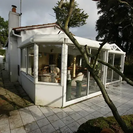 Villa La De La Foret *